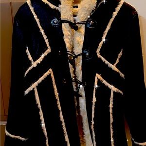 GUESS , size M, winter jacket with hoodie.